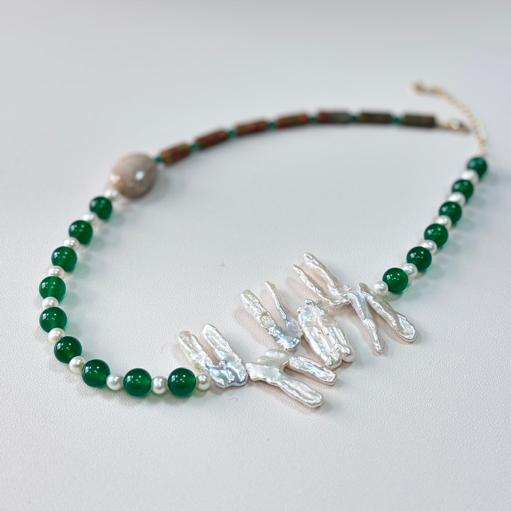 Green Agate, Natural Stone & Freshwater Pearl Necklace – Handmade Statement Jewelry