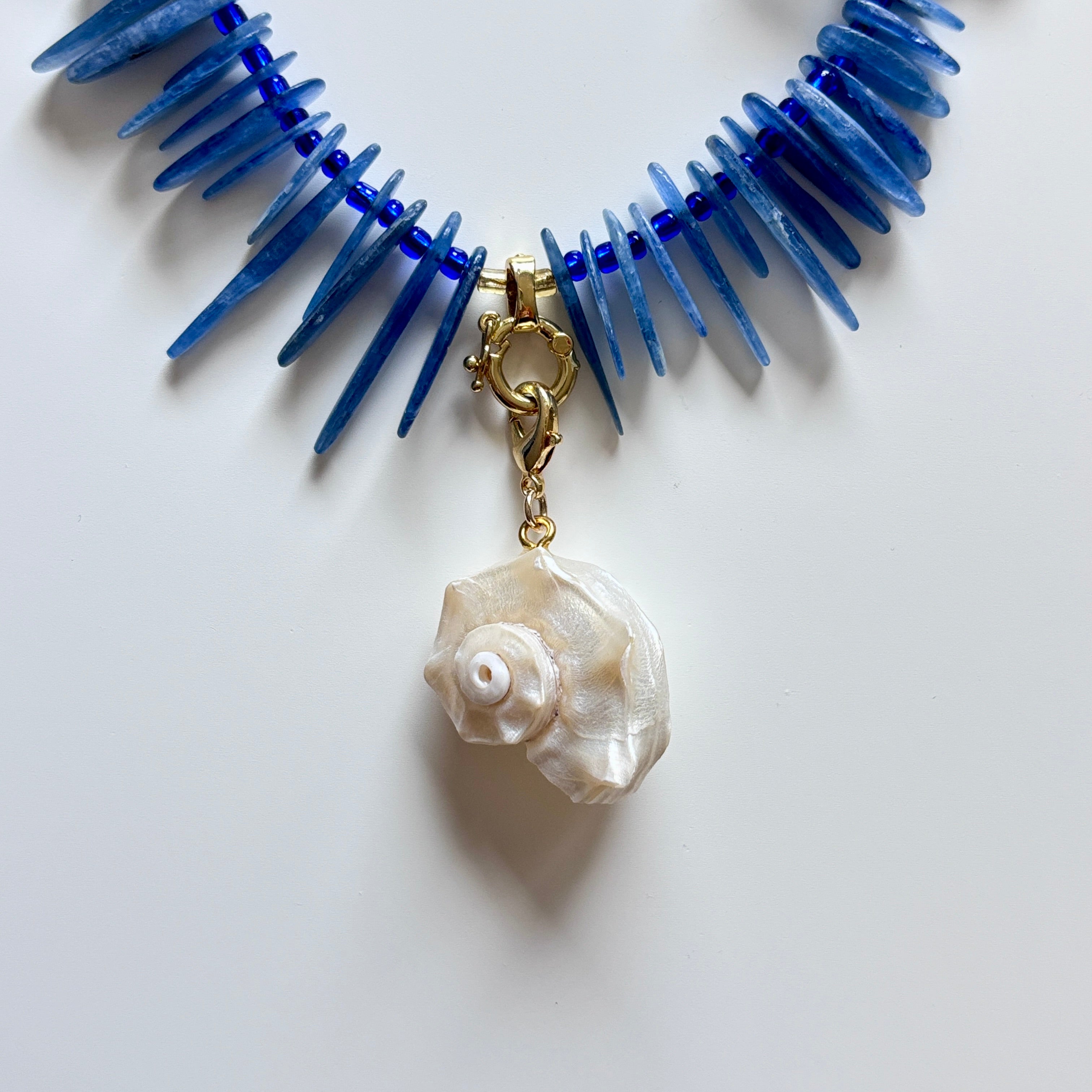 Kyanite Spike Necklace with Seashell Pendant – Handmade Ocean-Inspired Statement Jewelry