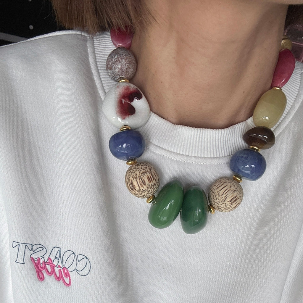 Model wearing Carnival Bloom Multicolor Acrylic Bead Necklace Tropical