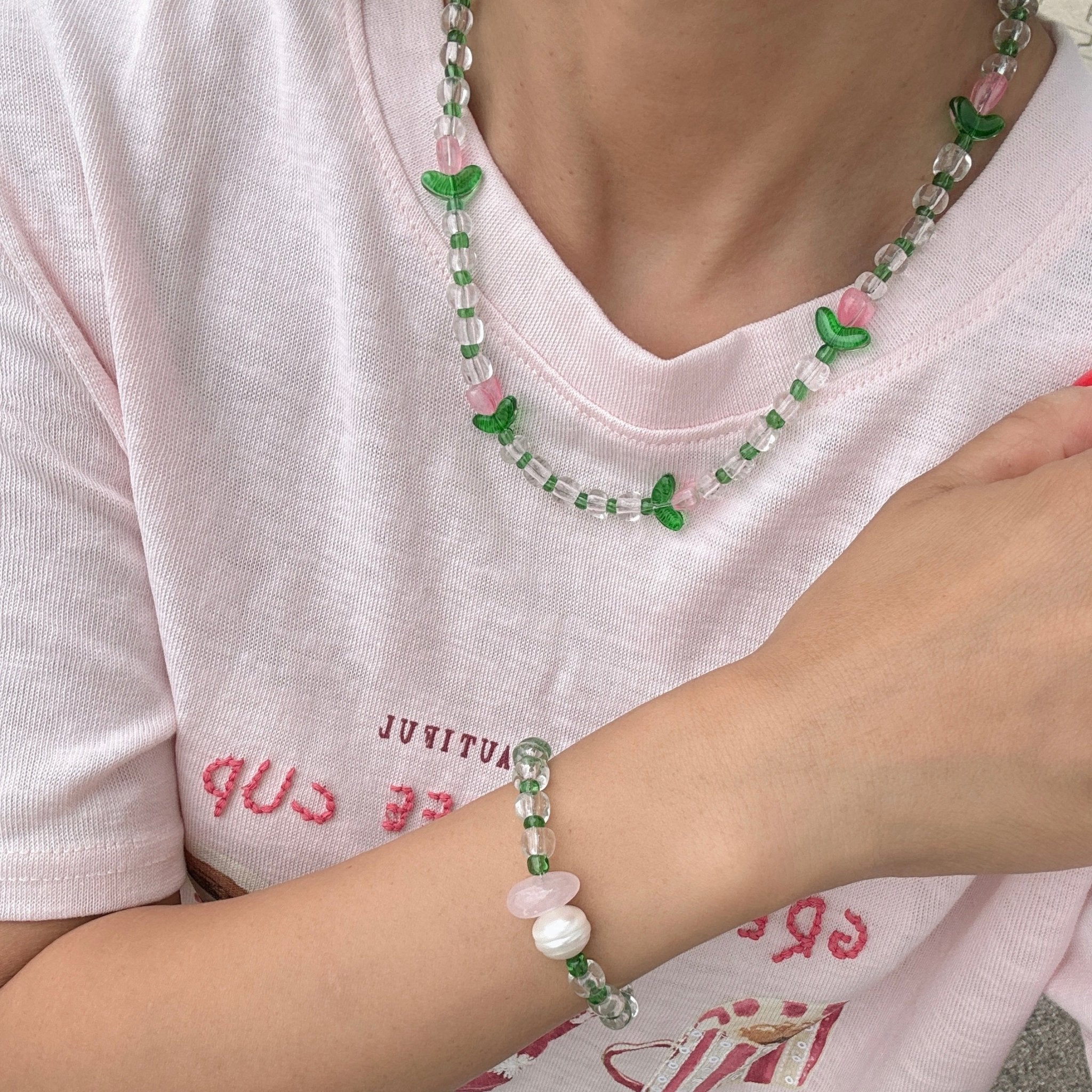 Model wearing My Flower Garden Necklace Set