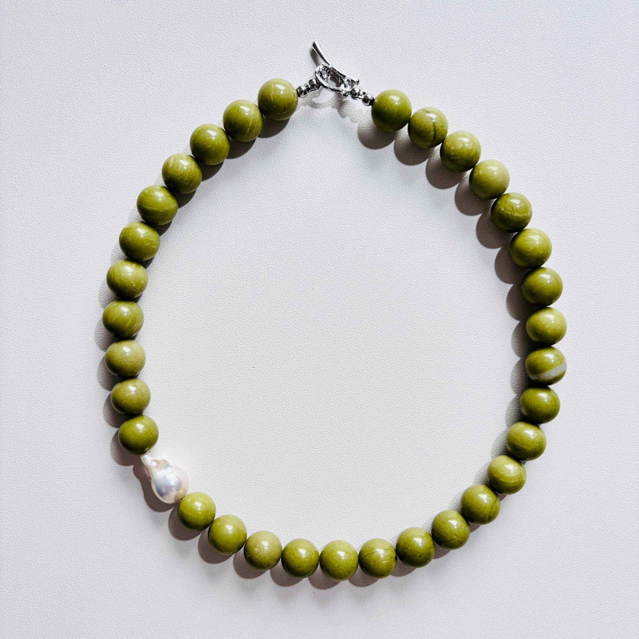 Olive Agate and Baroque Pearl Necklace - Green Agate Beaded Necklace