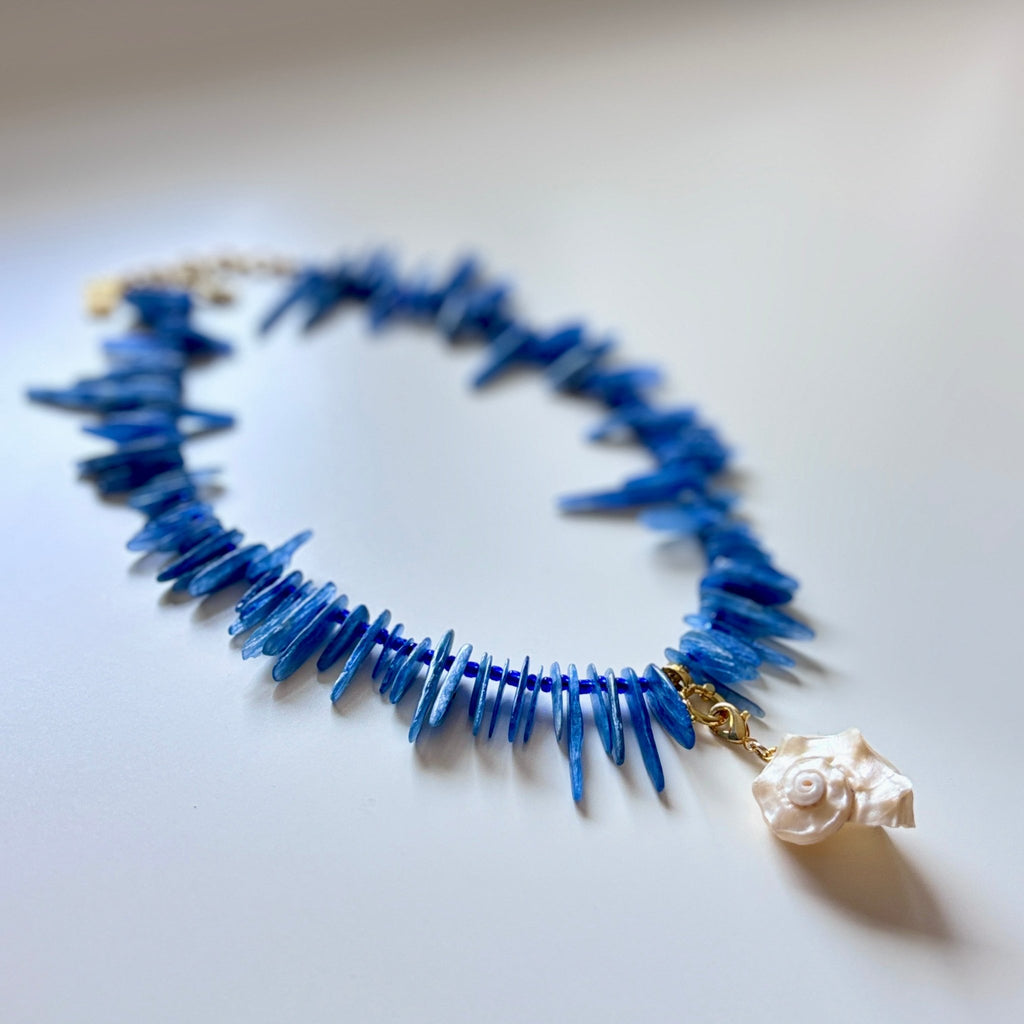Sea Wisper - Kyanite Spike Necklace