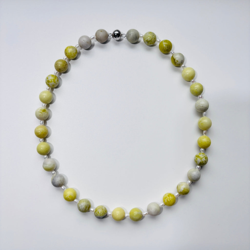 Spring Meadow - Natural Stone and Freshwater Pearl Necklace