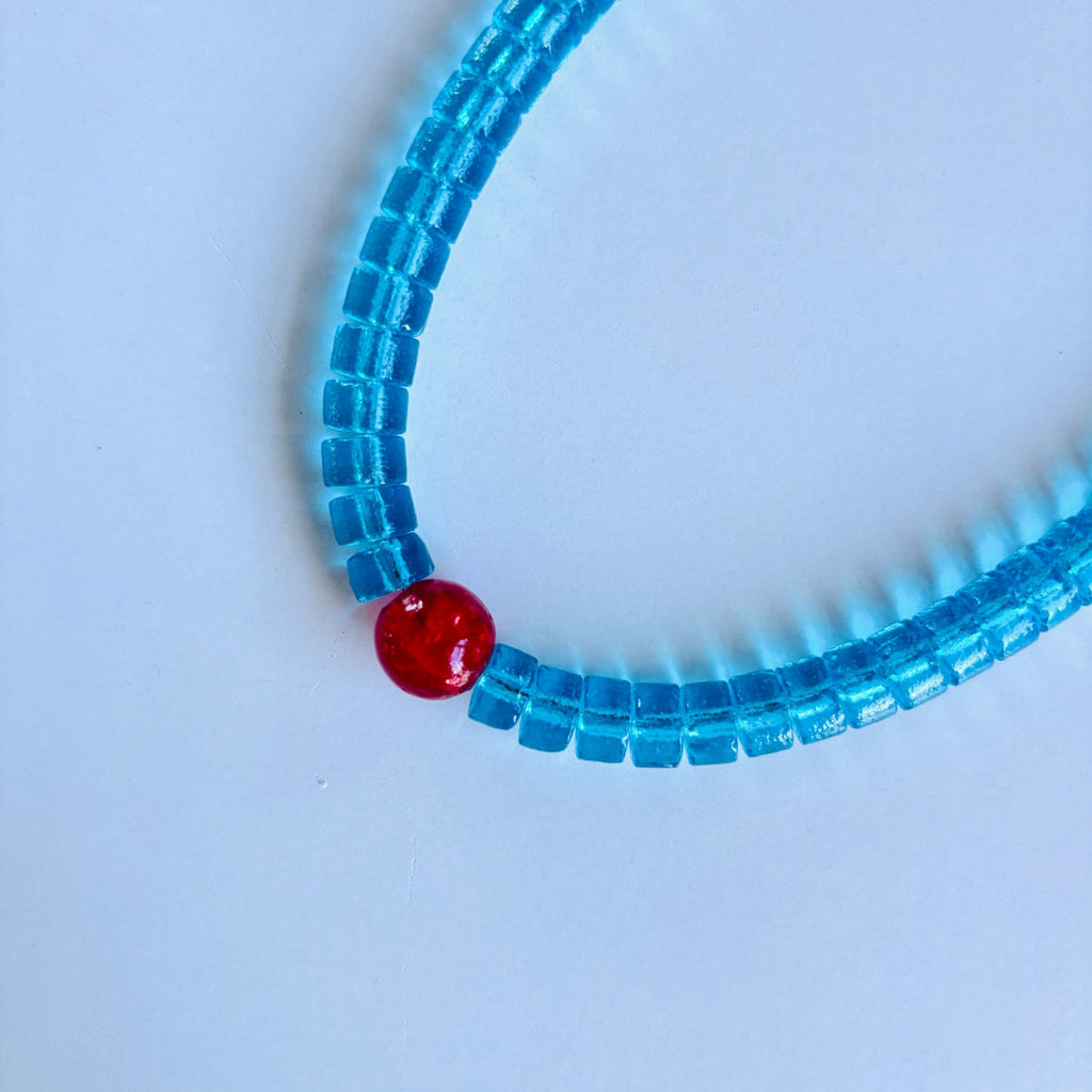 Detail of Ocean Blue Sugar Pop Necklace