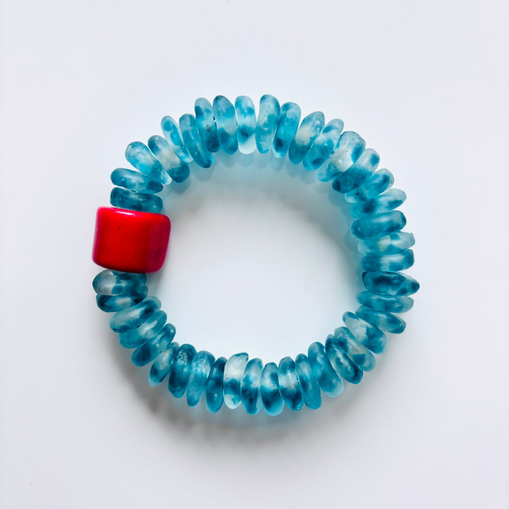 Tidebreak – Ocean Blue Glass & Red Coral Beaded Bracelet