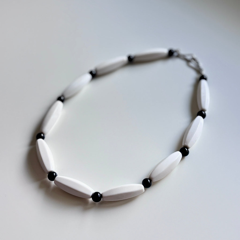 White Moonlight - White Agate Beaded Necklace